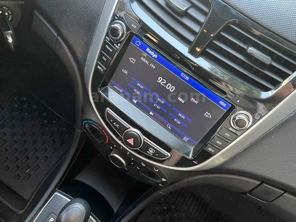 ÖZTÜRK'TEN HYUNDAİ ACCENT BLUE 1.6CRDİ MODE PLUS