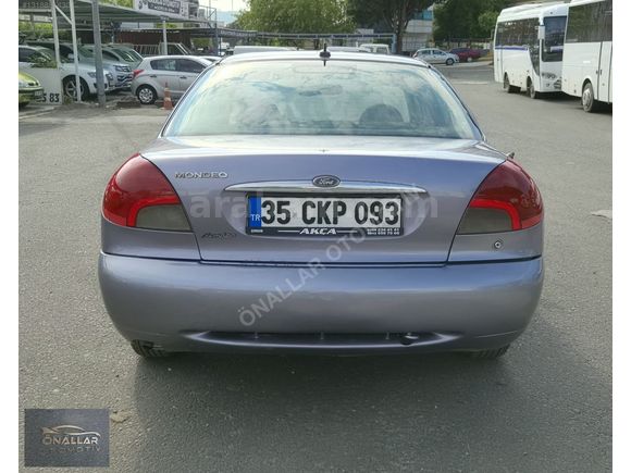 FORD MONDEO KLİMALI SANRUFLU MÜKEMMEL TEMİZLİKTE