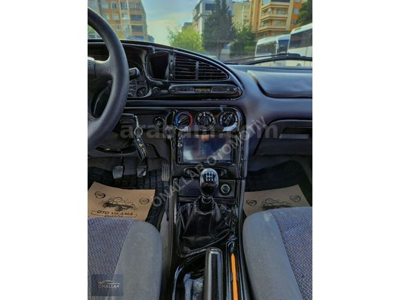 FORD MONDEO KLİMALI SANRUFLU MÜKEMMEL TEMİZLİKTE