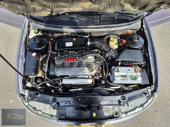 FORD MONDEO KLİMALI SANRUFLU MÜKEMMEL TEMİZLİKTE