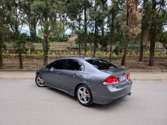 DEĞİŞENSİZ DÜŞÜK KM 1.6 ELEGANCE CİVİC....