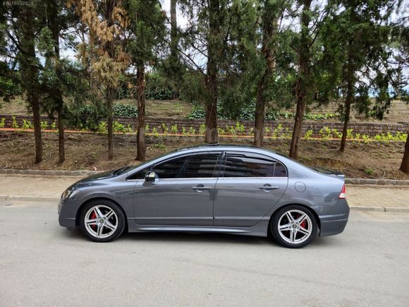 DEĞİŞENSİZ DÜŞÜK KM 1.6 ELEGANCE CİVİC....