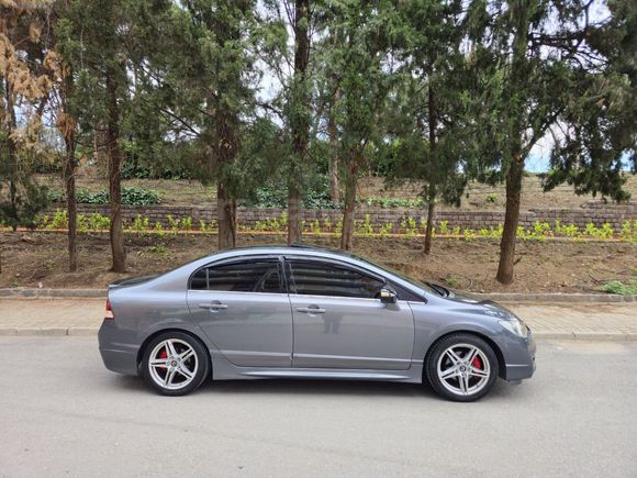 DEĞİŞENSİZ DÜŞÜK KM 1.6 ELEGANCE CİVİC....