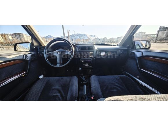 Sahibinden Opel Vectra 2.0 CD 1993 Model  306.000 km Mavi
