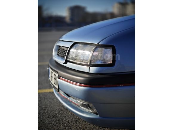 Sahibinden Opel Vectra 2.0 CD 1993 Model  306.000 km Mavi