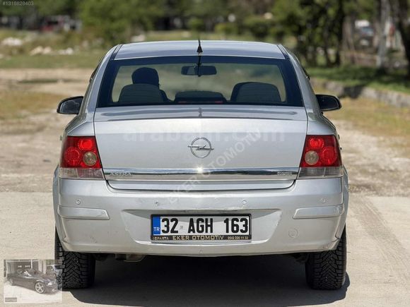 EKER OTOMOTİV"DEN 2008 OPEL ASTRA 1.3 CDTİ MASRAFSIZ BAKIMLI