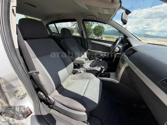 EKER OTOMOTİV"DEN 2008 OPEL ASTRA 1.3 CDTİ MASRAFSIZ BAKIMLI