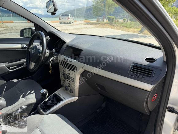 EKER OTOMOTİV"DEN 2008 OPEL ASTRA 1.3 CDTİ MASRAFSIZ BAKIMLI