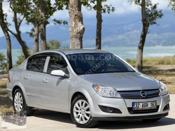EKER OTOMOTİV"DEN 2008 OPEL ASTRA 1.3 CDTİ MASRAFSIZ BAKIMLI