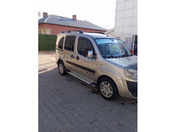 Sahibinden Fiat Doblo Combi 1.4 Safeline 2009 Model