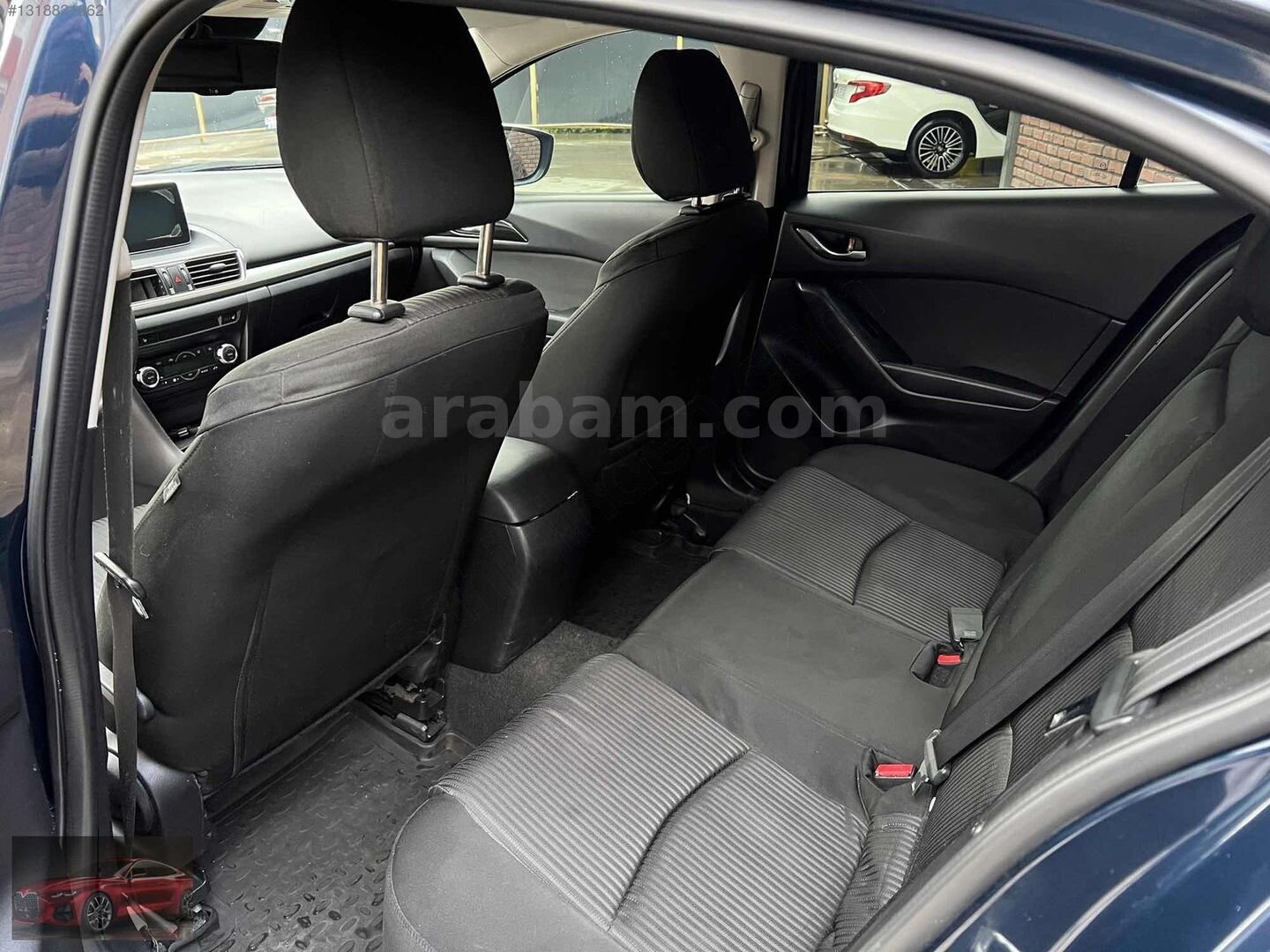 Galeriden Mazda 3 1.5 SkyActive-G Power Sense 2014 Model İstanbul 185.000 km Lacivert 6