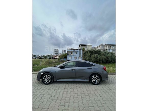 Sahibinden Honda Civic 1.6i VTEC Eco Executive 2017 Model 