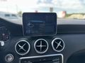 MERCEDES A 180 7G-DCT