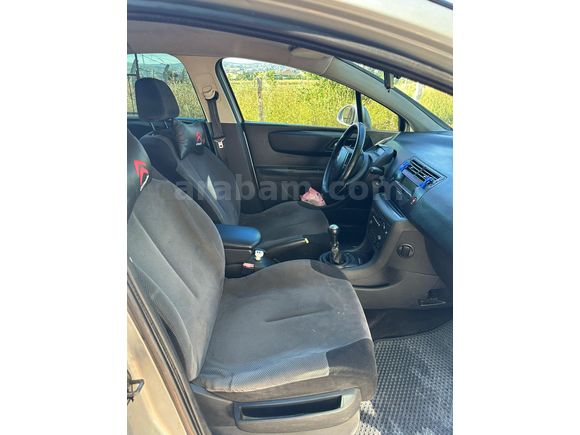 Sahibinden Citroen C4 1.6 HDi SX 2009 Model