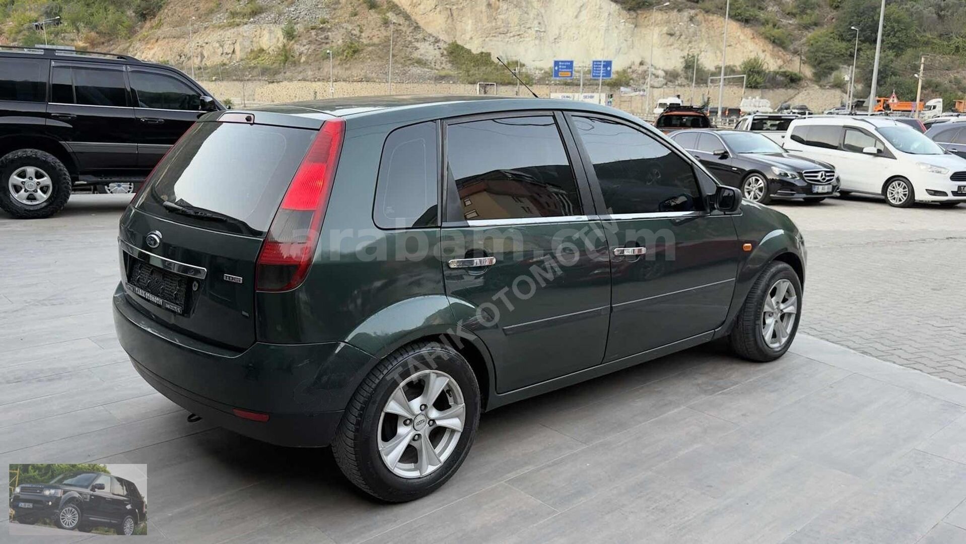 Galeriden Ford Fiesta 1.4 TDCi Comfort 2004 Model Artvin 351.000 km Yeşil 6