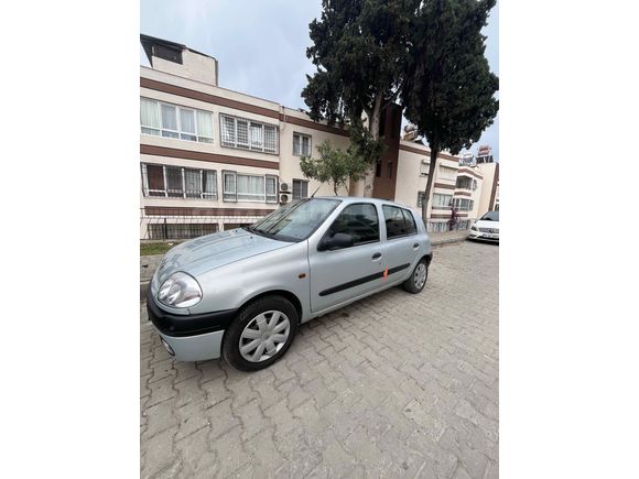 Sahibinden Renault Clio 1.4 RTA 2000 Model 
