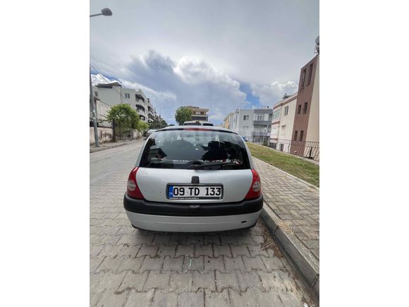 Sahibinden Renault Clio 1.4 RTA 2000 Model 