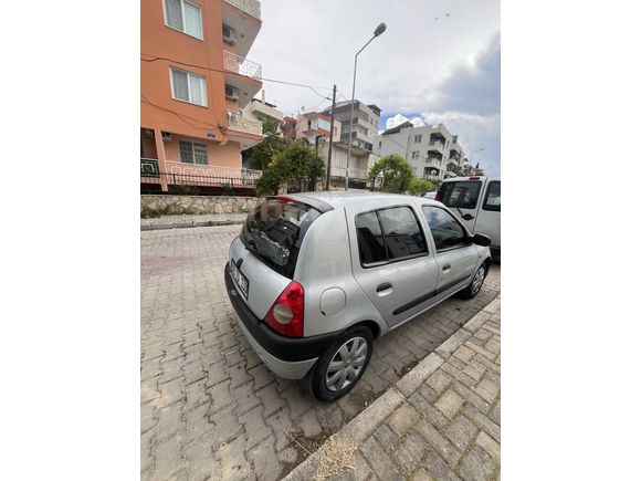 Sahibinden Renault Clio 1.4 RTA 2000 Model 