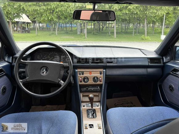 ÖZGÜL'den 208 BİN KM DE OTOMATİK SUNRUFLU 260 E K.K 12 TAKSİT