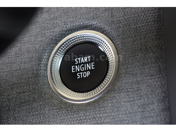 İLKAY'DAN %20 FATURALI CLİO 1.0 TCE 90 BG EVOLUTİON 66,000 KM'DE