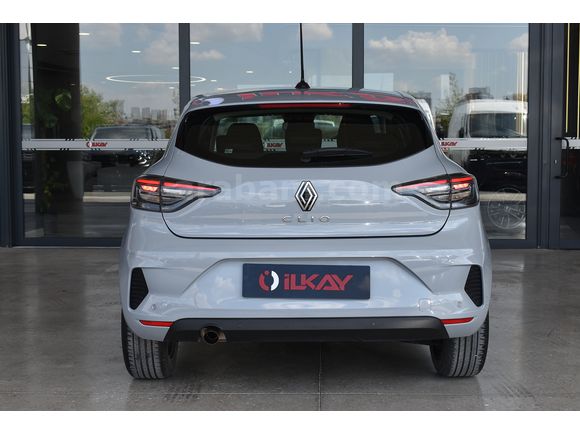 İLKAY'DAN %20 FATURALI CLİO 1.0 TCE 90 BG EVOLUTİON 66,000 KM'DE
