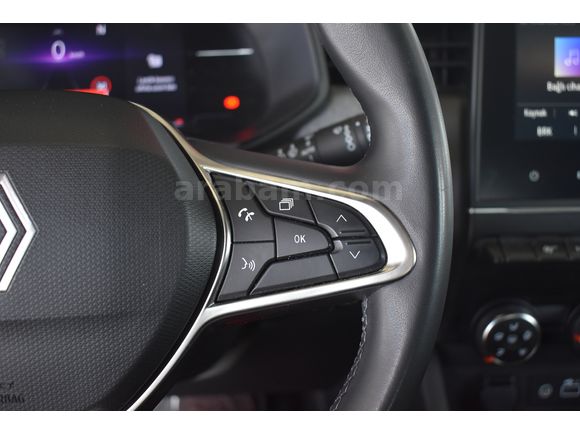 İLKAY'DAN %20 FATURALI CLİO 1.0 TCE 90 BG EVOLUTİON 66,000 KM'DE