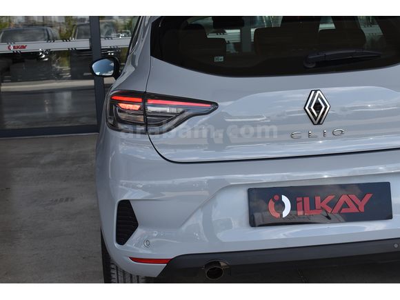 İLKAY'DAN %20 FATURALI CLİO 1.0 TCE 90 BG EVOLUTİON 66,000 KM'DE
