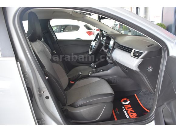 İLKAY'DAN %20 FATURALI CLİO 1.0 TCE 90 BG EVOLUTİON 66,000 KM'DE