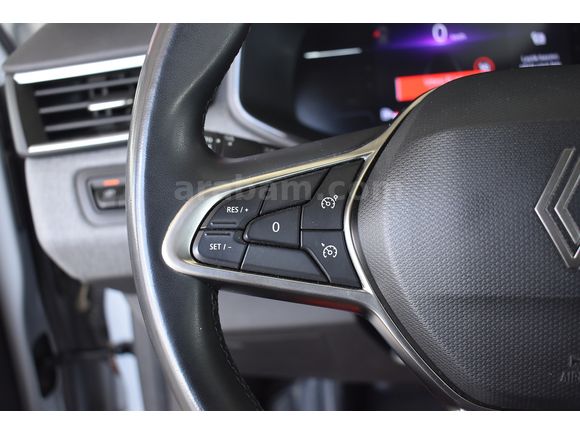 İLKAY'DAN %20 FATURALI CLİO 1.0 TCE 90 BG EVOLUTİON 66,000 KM'DE
