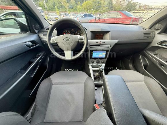 ROYAL AUTO'dan 2012 ASTRA 1.6 115hp ESSENTİA LPG KUSURSUZ