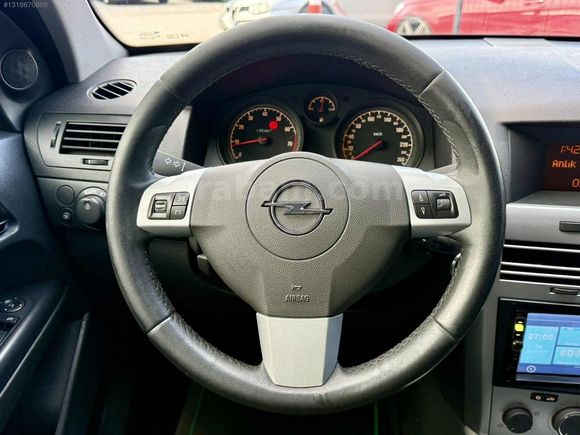 ROYAL AUTO'dan 2012 ASTRA 1.6 115hp ESSENTİA LPG KUSURSUZ