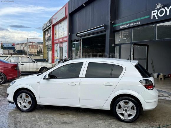 ROYAL AUTO'dan 2012 ASTRA 1.6 115hp ESSENTİA LPG KUSURSUZ