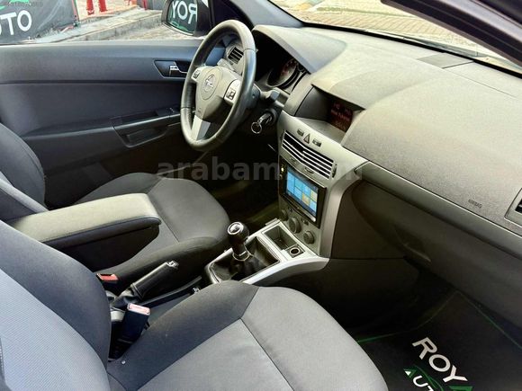 ROYAL AUTO'dan 2012 ASTRA 1.6 115hp ESSENTİA LPG KUSURSUZ