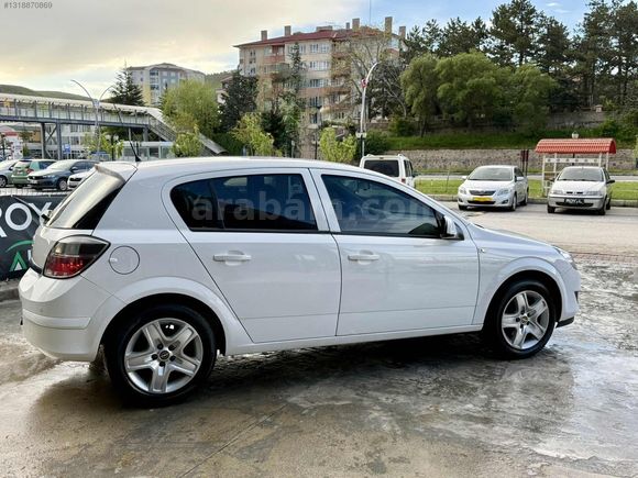 ROYAL AUTO'dan 2012 ASTRA 1.6 115hp ESSENTİA LPG KUSURSUZ