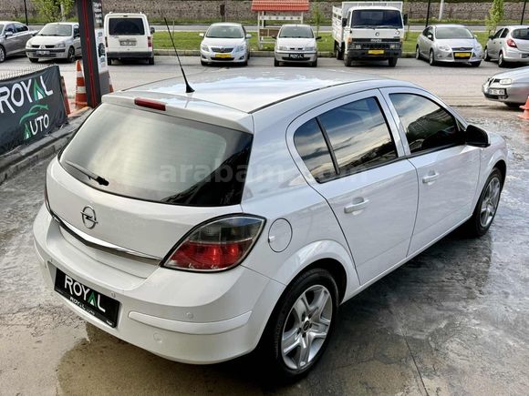 ROYAL AUTO'dan 2012 ASTRA 1.6 115hp ESSENTİA LPG KUSURSUZ