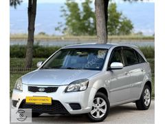 KOCABAY'dan 2010 KİA RİO 1.5 CRDİ EX COMFORT EMSALSİZ TEMİZLİKTE