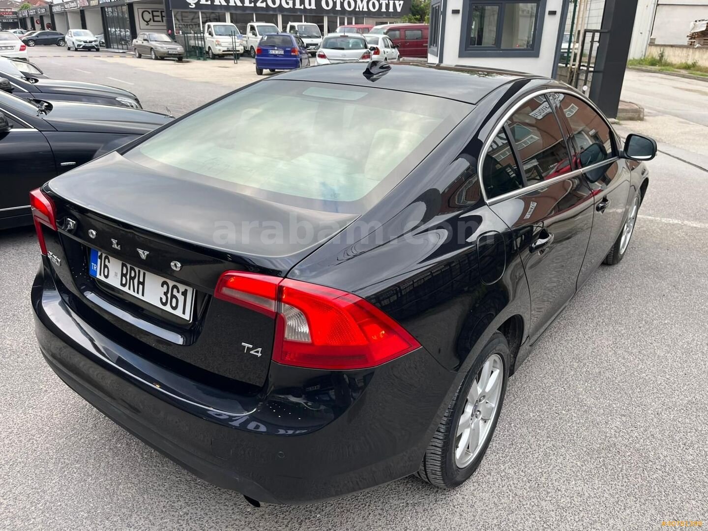 Galeriden Volvo S60 1.6 T4 Premium 2011 Model Bursa 244.000 km Siyah 6