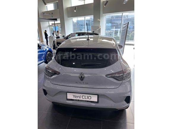 Sahibinden Renault Clio 1.0 TCe Evolution 2025 Model İstanbul