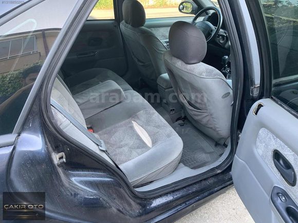 2001 RENAULT LAGUNA 2.0 RENAULT MOTOR