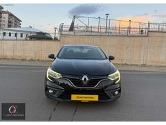 ÖZAVCI'dan HATASIZ RENAULT MEGANE TOUCH 72 BİNDE