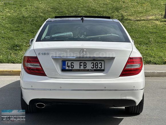 CAM TAVANLI 148.000KM ORJINAL C180