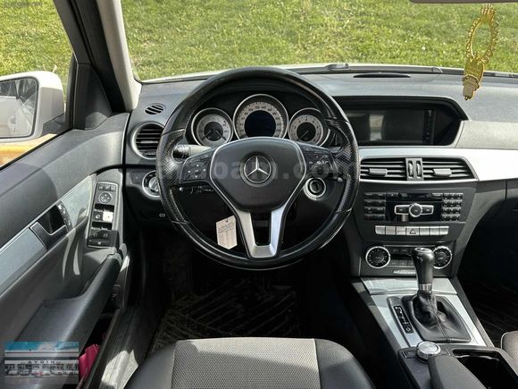 CAM TAVANLI 148.000KM ORJINAL C180