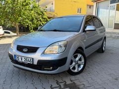 ECZACIDAN ÇOK ACİL SATILIK! HATASIZ TEMİZ KİA RİO