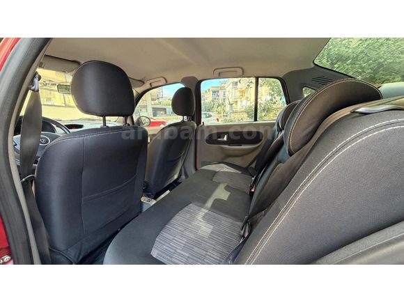 Sahibinden Renault Symbol 1.4 Expression Plus 2011 Model  143.000 km Kırmızı