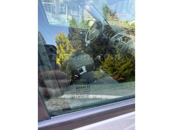 ÖZDOĞANDAN DEĞİŞENSİZ MEGANE2 DYNAMİQUE EMSALSİZ