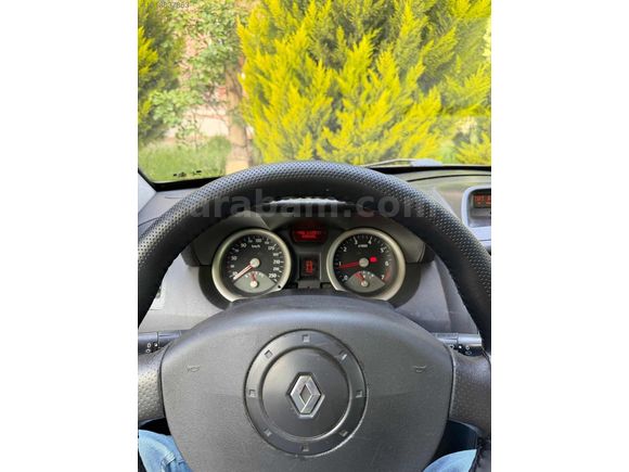 ÖZDOĞANDAN DEĞİŞENSİZ MEGANE2 DYNAMİQUE EMSALSİZ