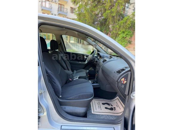 ÖZDOĞANDAN DEĞİŞENSİZ MEGANE2 DYNAMİQUE EMSALSİZ