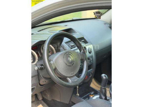 ÖZDOĞANDAN DEĞİŞENSİZ MEGANE2 DYNAMİQUE EMSALSİZ