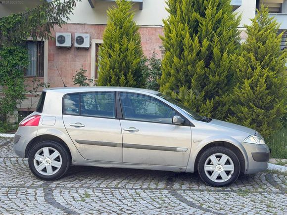 ÖZDOĞANDAN DEĞİŞENSİZ MEGANE2 DYNAMİQUE EMSALSİZ