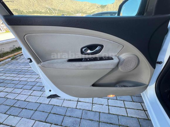 ATAGROUP AUTODAN HATASIZ BOYASIZ MÜKEMMEL TEMİZLİKTE